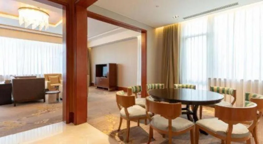 Suzhou Jinji Lake Grand Hotel