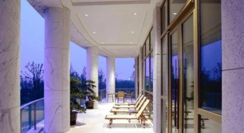 Suzhou Jinji Lake Grand Hotel