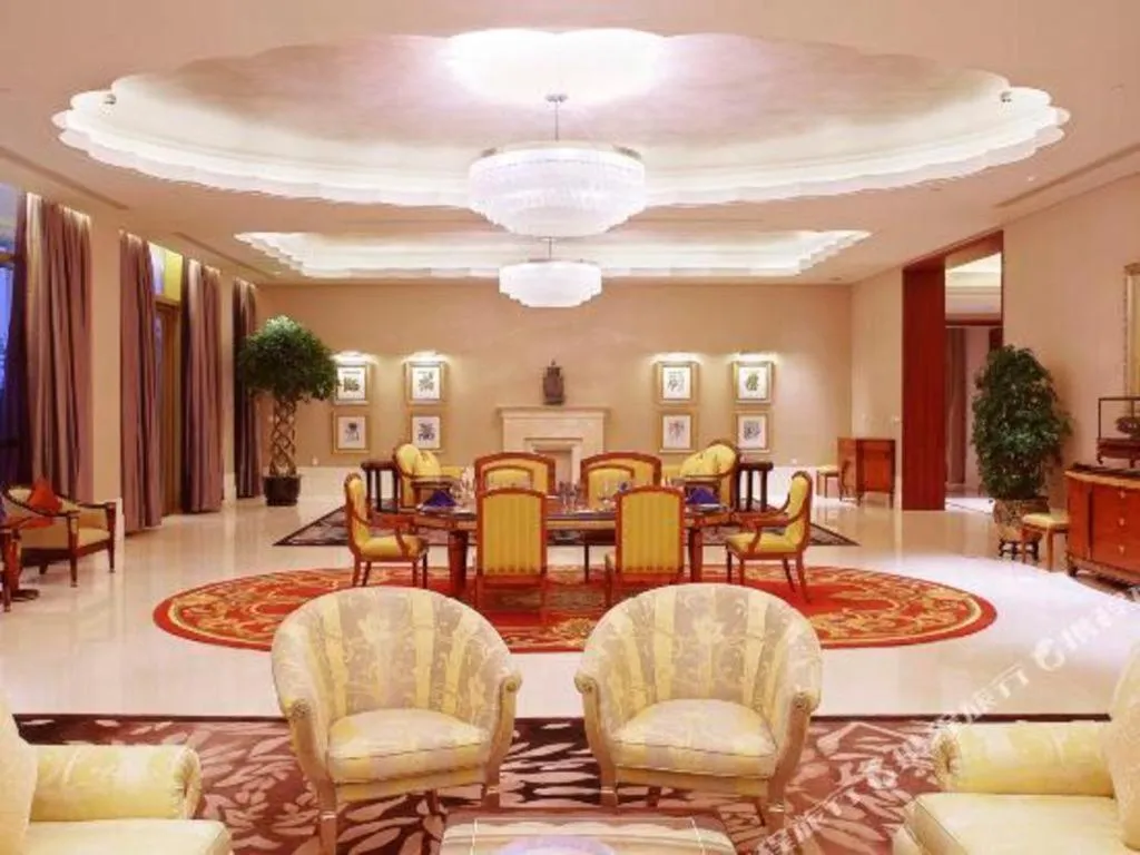 Suzhou Jinji Lake Grand Hotel