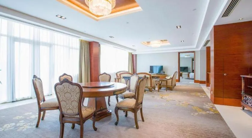 Suzhou Jinji Lake Grand Hotel