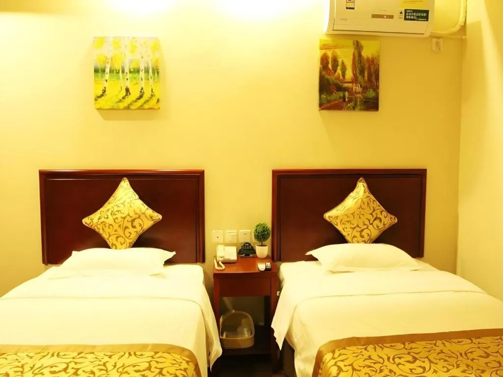 Bed in GreenTree Inn Hebei Zhangjiakou Xiahuayuan Xinchen Road Express Hotel