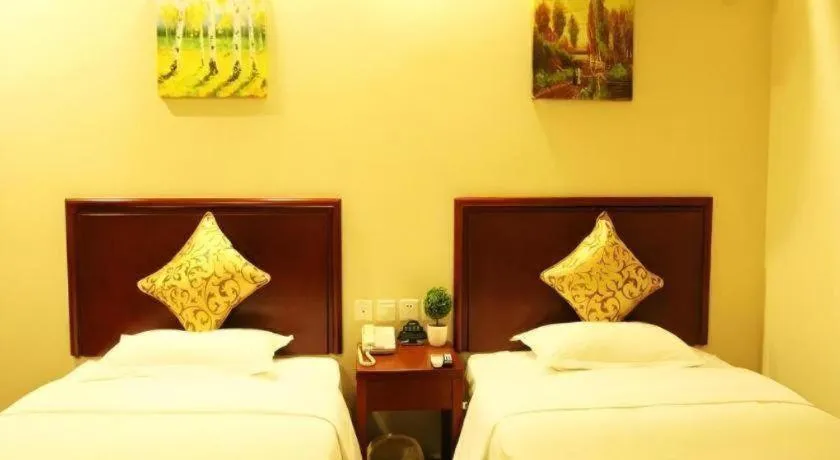 Bed in GreenTree Inn Hebei Zhangjiakou Xiahuayuan Xinchen Road Express Hotel
