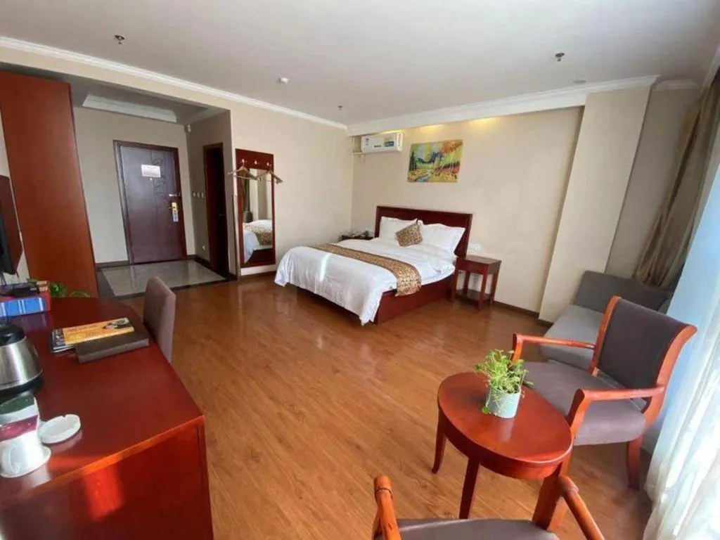 Bed in GreenTree Inn Hebei Zhangjiakou Xiahuayuan Xinchen Road Express Hotel