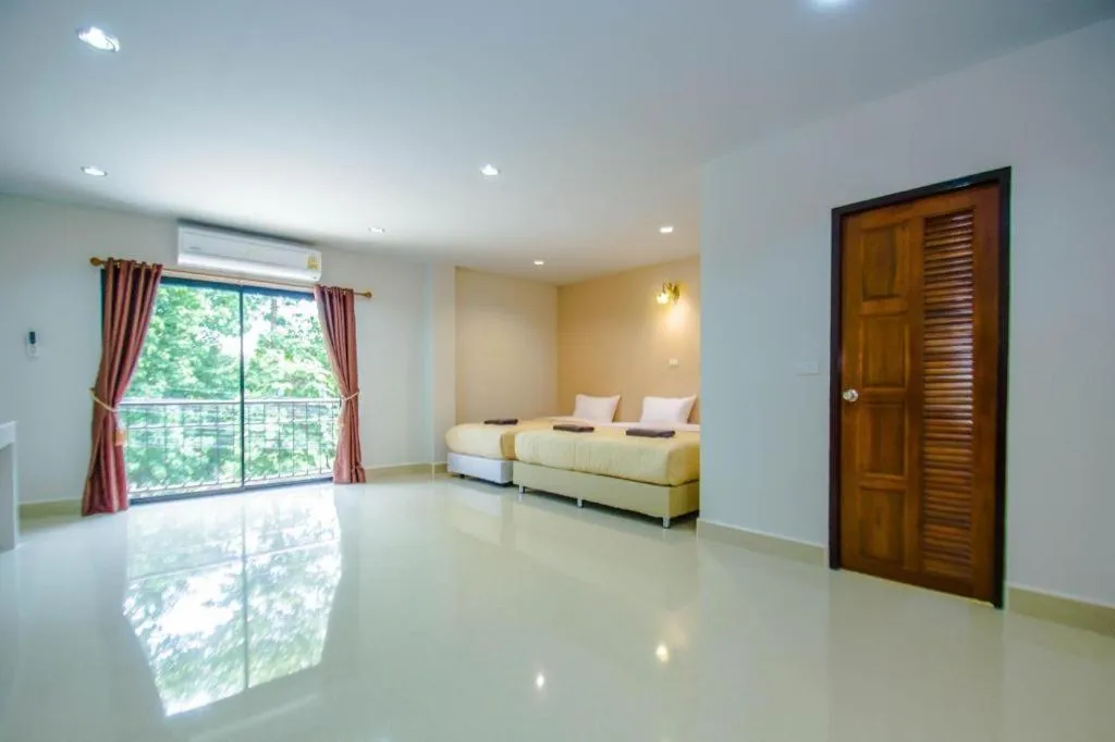 Bed in Maladee Hotel