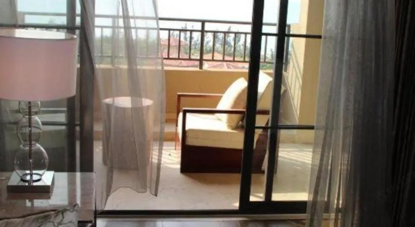 Bed in Hainan Yatai Hot Spring Hotel