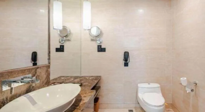 Hainan Yatai Hot Spring Hotel