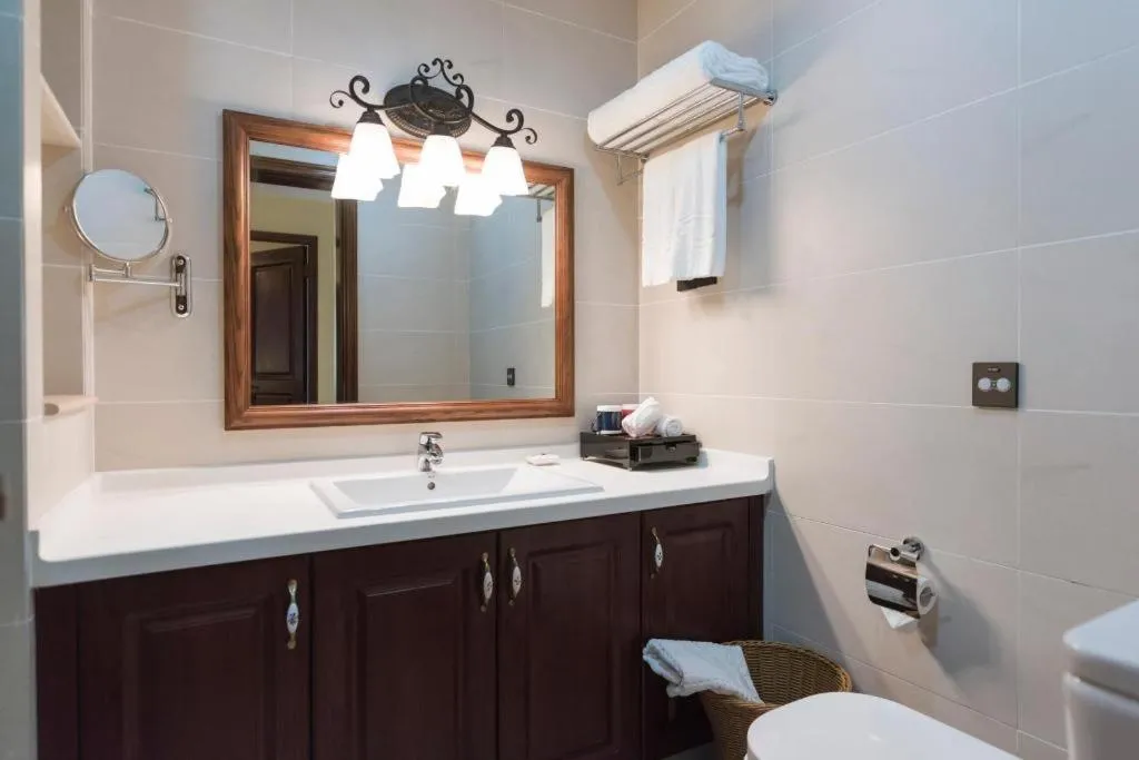 Hainan Yatai Hot Spring Hotel