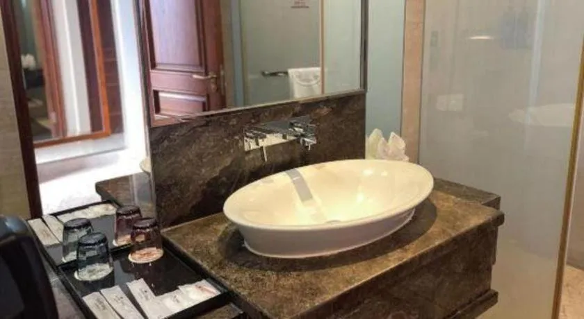 Hainan Yatai Hot Spring Hotel