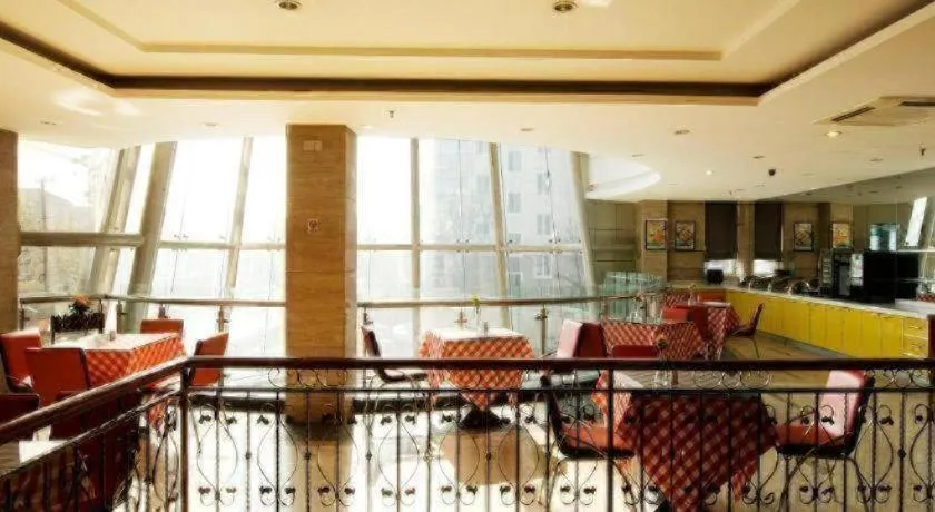 Jinjiang Inn Caobao Road Subway Station