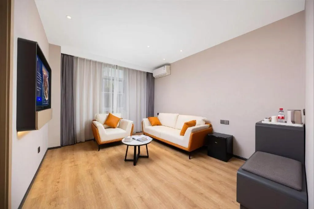 Jinjiang Inn Henan Museum Hutun Metro Station