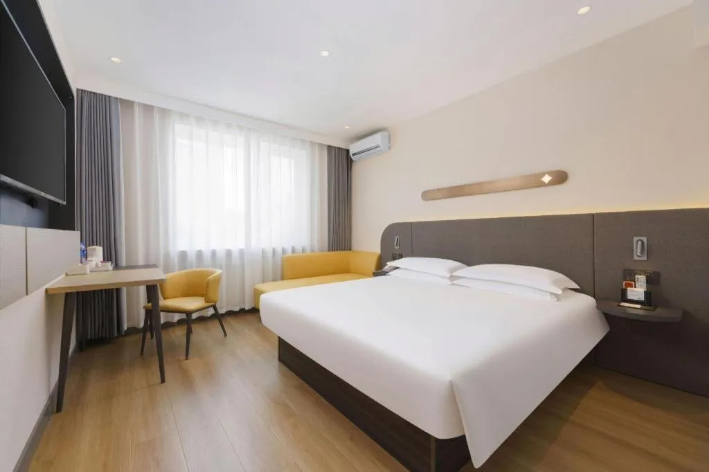 Bed in Jinjiang Inn - Xishan Road