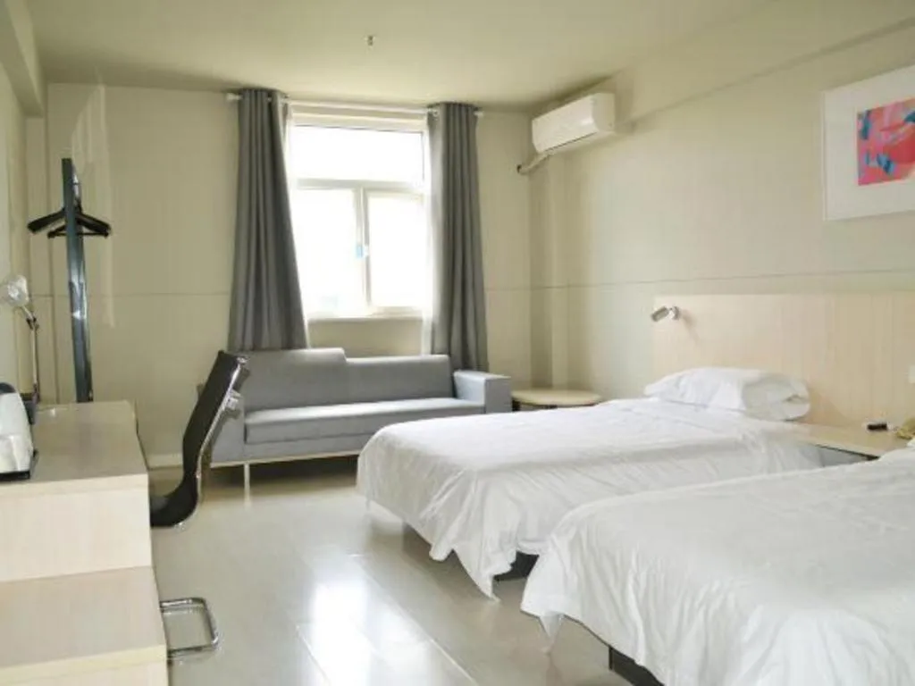 Bed in Jinjiang Inn Weihai High Speed Qingdao South Road