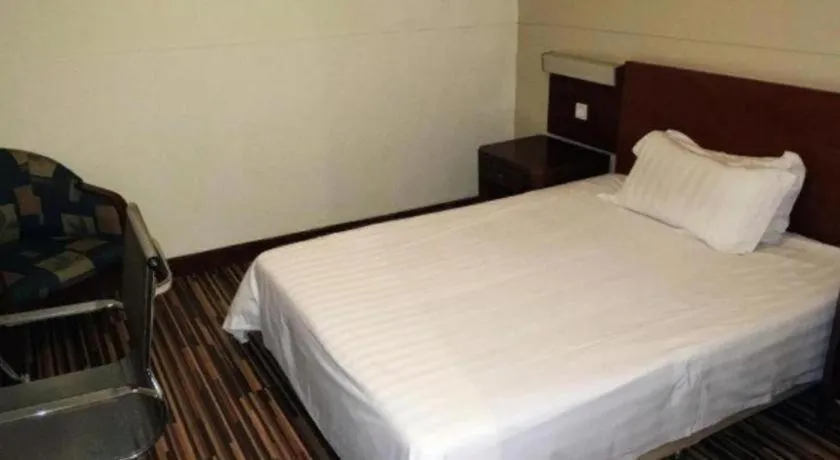 Bed in Jinjiang Inn Shanghai North Bund Yangpu Bridge Branch