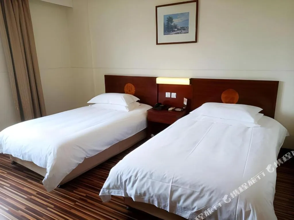 Bed in Jinjiang Inn Shanghai North Bund Yangpu Bridge Branch