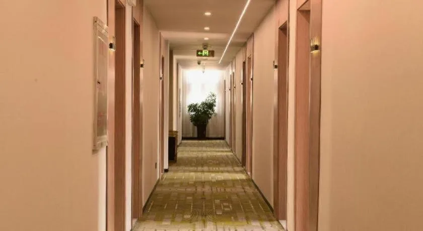 GreenTree Inn Jiangsu Xuzhou Western 3rd Ring Road Xiyuan Express Hotel