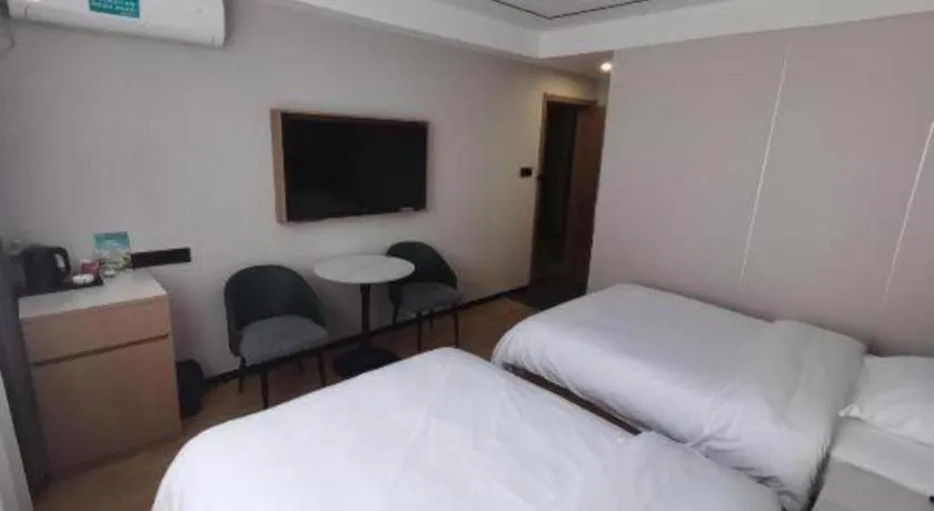 Bed in GreenTree Inn Jiangsu Xuzhou Western 3rd Ring Road Xiyuan Express Hotel