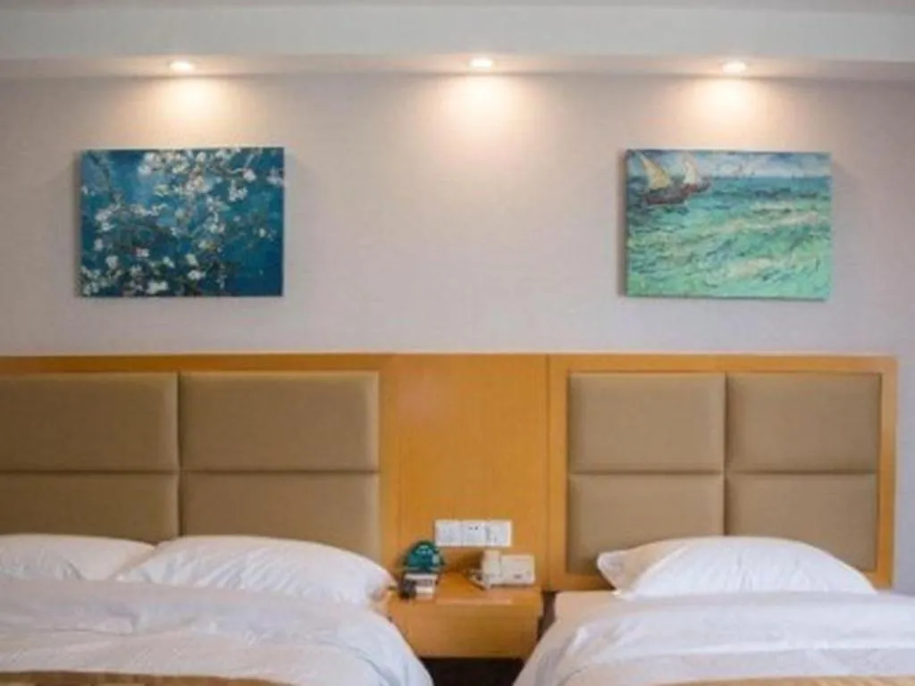 Bed in GreenTree Inn Jiangsu Xuzhou Western 3rd Ring Road Xiyuan Express Hotel