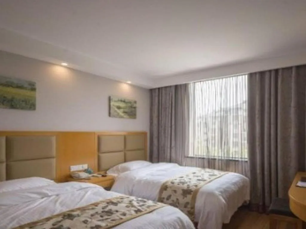 Bed in GreenTree Inn Jiangsu Xuzhou Western 3rd Ring Road Xiyuan Express Hotel