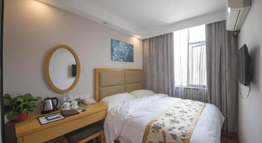 Bed in GreenTree Inn Jiangsu Xuzhou Western 3rd Ring Road Xiyuan Express Hotel