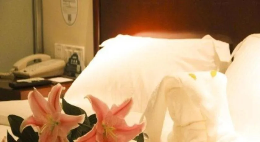 Bed in GreenTree Inn ShanDong Yantai Yantai University Business Hotel