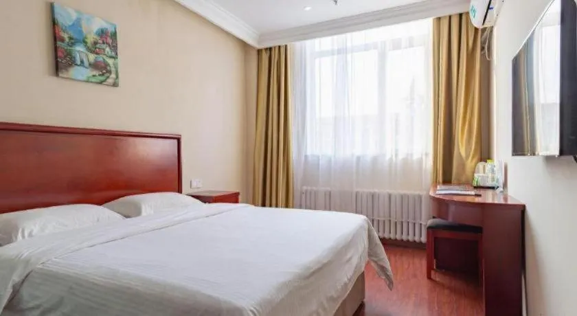 Bed in GreenTree Inn ShanDong Yantai Yantai University Business Hotel