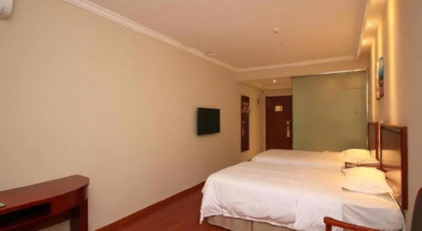 Bed in GreenTree Inn ShanDong Yantai Yantai University Business Hotel