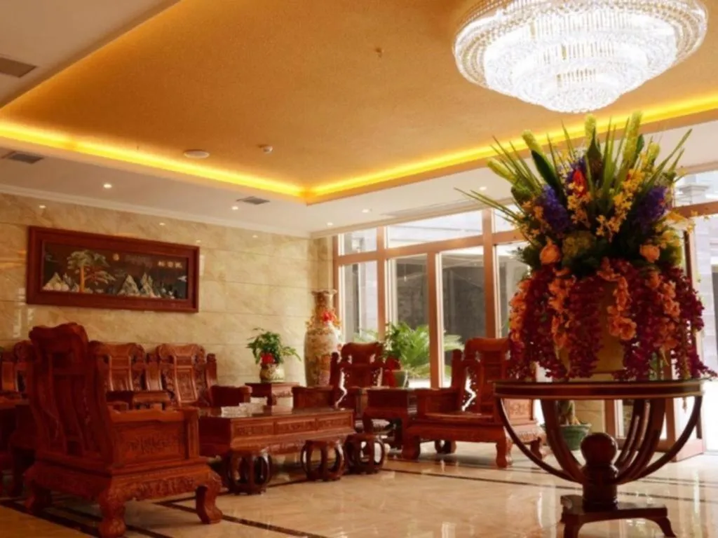GreenTree Inn Jiangxi Shangrao Qianshan Ehu Avenue Express Hotel