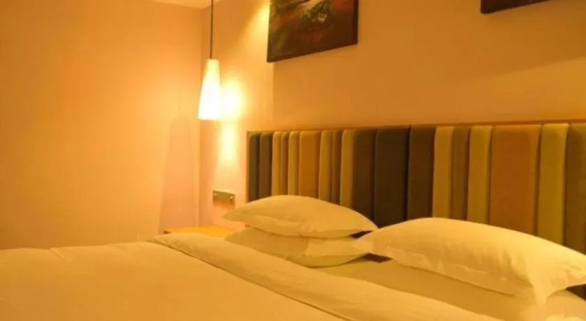 Bed in GreenTree Eastern Bijie Qixingguan Zhaoshanghuayuan Hotel