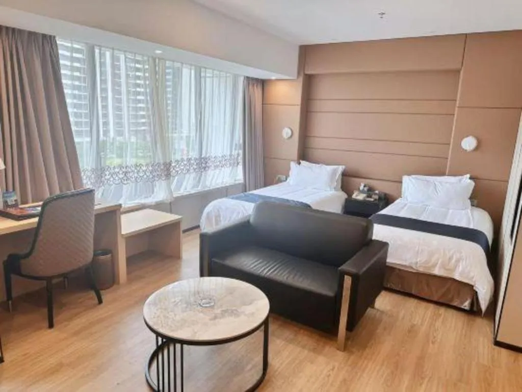 Bed in FOGER YACHT HOTEL