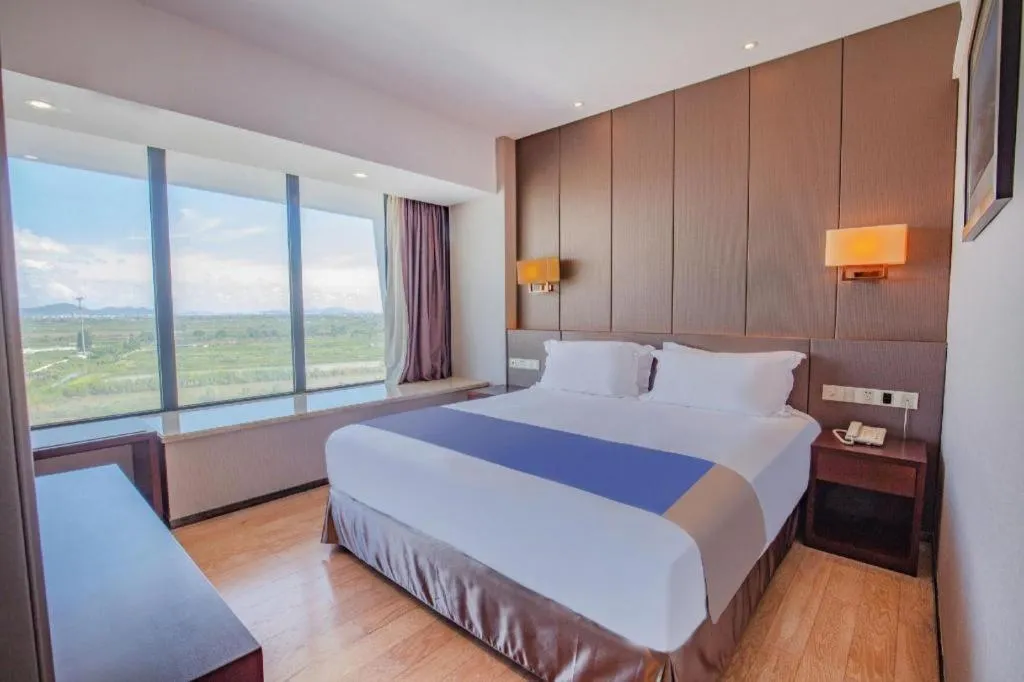 Bed in FOGER YACHT HOTEL