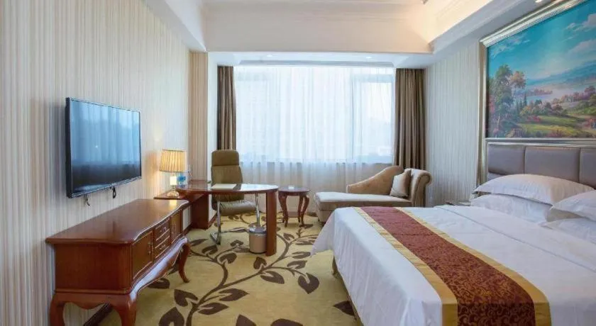 Bed in Vienna International Shanghai Nanxiang