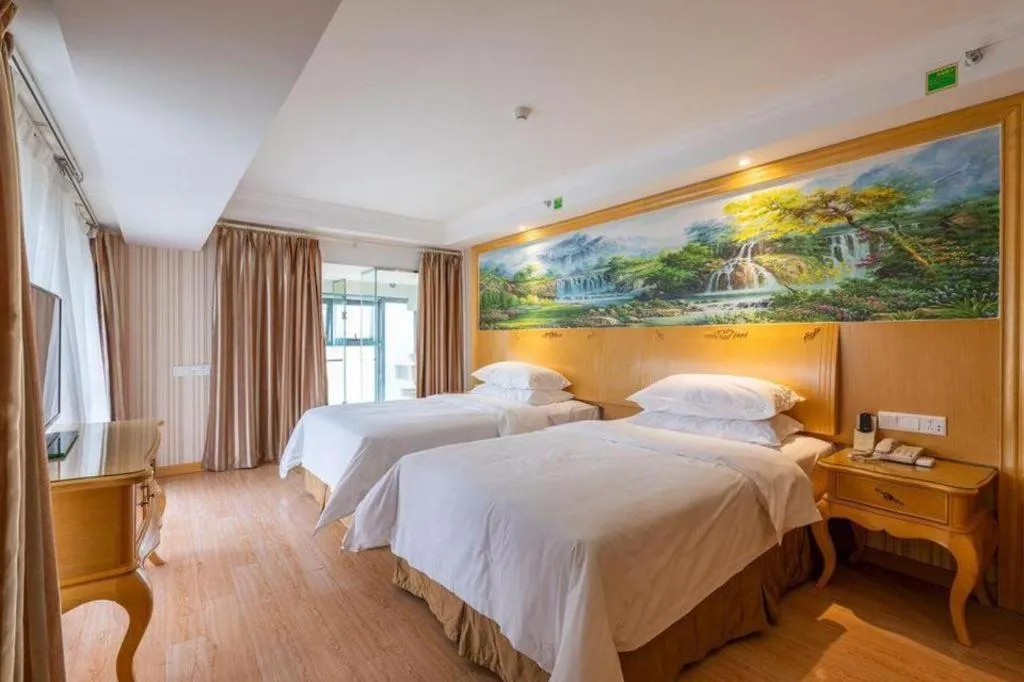 Bed in Vienna International Shanghai Nanxiang