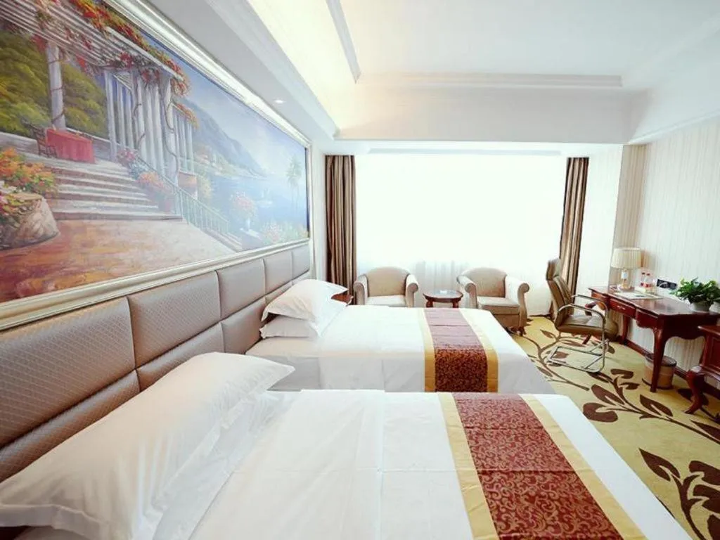 Bed in Vienna International Shanghai Nanxiang