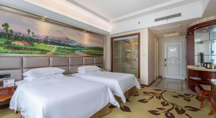 Bed in Vienna International Shanghai Nanxiang