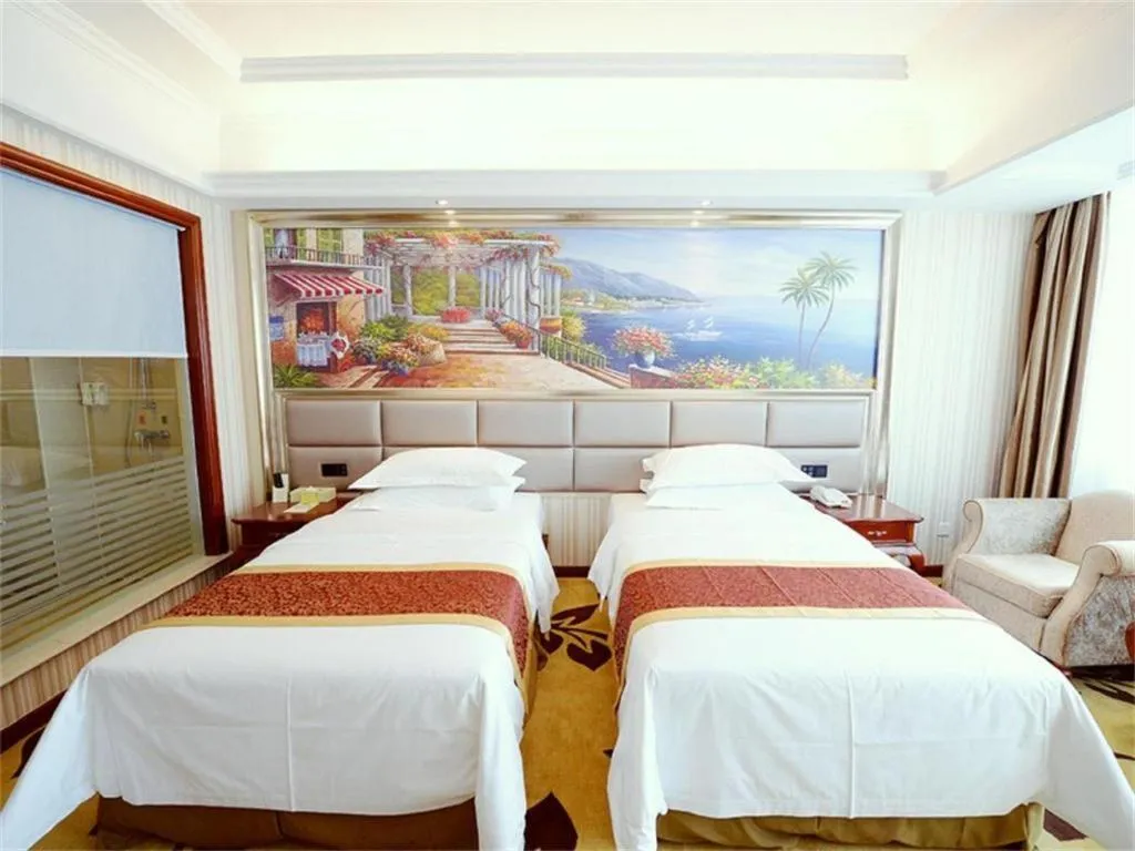 Bed in Vienna International Shanghai Nanxiang