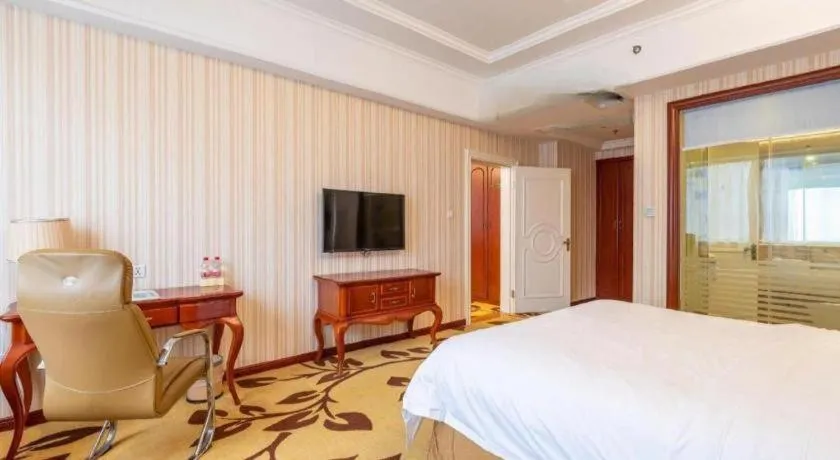 Bed in Vienna International Shanghai Nanxiang