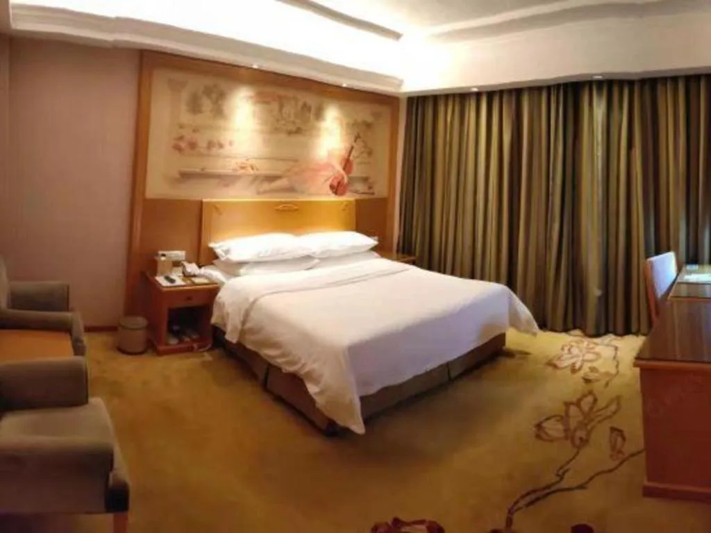 Bed in Vienna 3 Best Hotel Guangzhou Chebei Station