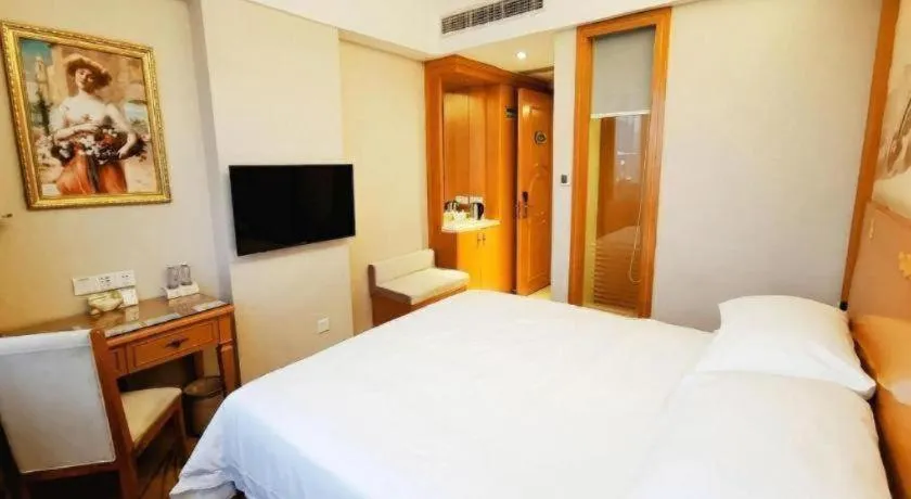 Bed in Vienna 3 Best Hotel Guangzhou Chebei Station