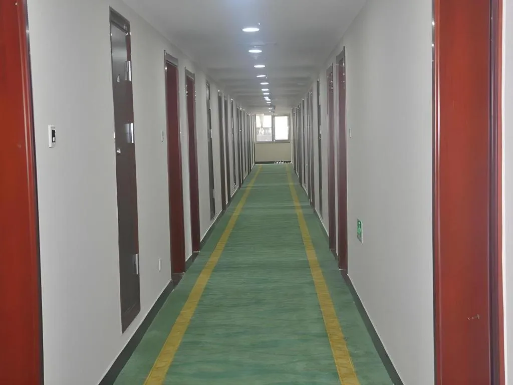 GreenTree Inn Linyi Feixian Jianshe Road Express Hotel