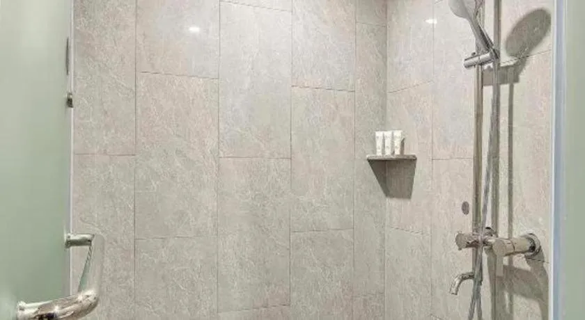 Insail Hotels Guangzhou Huangpu Dashadi Metro Station