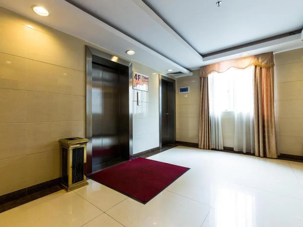 Insail Hotels Guangzhou Huangpu Dashadi Metro Station