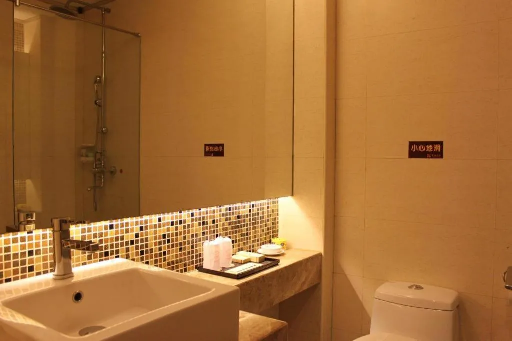 Insail Hotels Guangzhou Huangpu Dashadi Metro Station