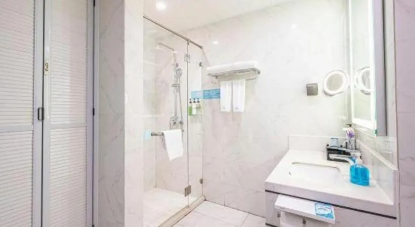 Qingdao Galaxy Holiday Hotel