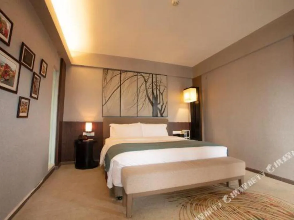 Bed in Chambery Hotel