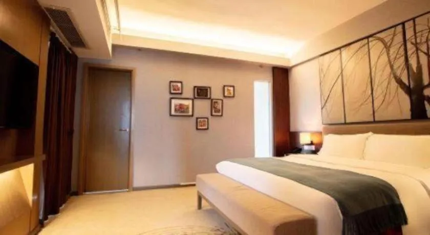 Bed in Chambery Hotel