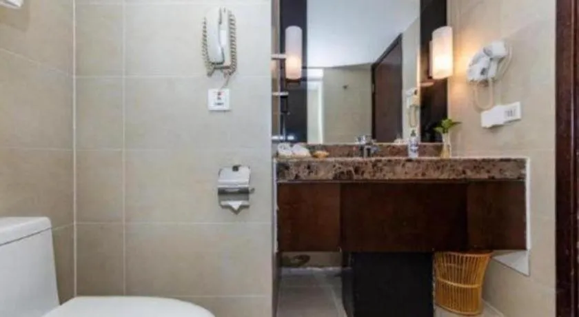 Tianjin Juchuan Lily Hotel