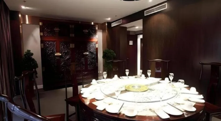 Tianjin Juchuan Lily Hotel