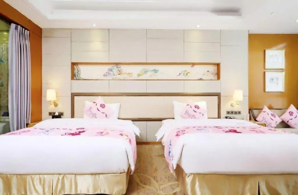 Bed in Mingdu Ziwei Garden Hotel