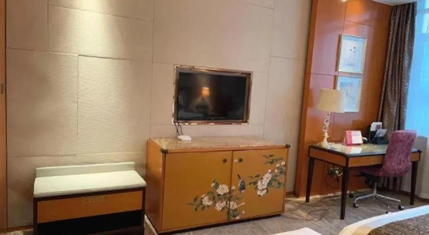 Bed in Mingdu Ziwei Garden Hotel