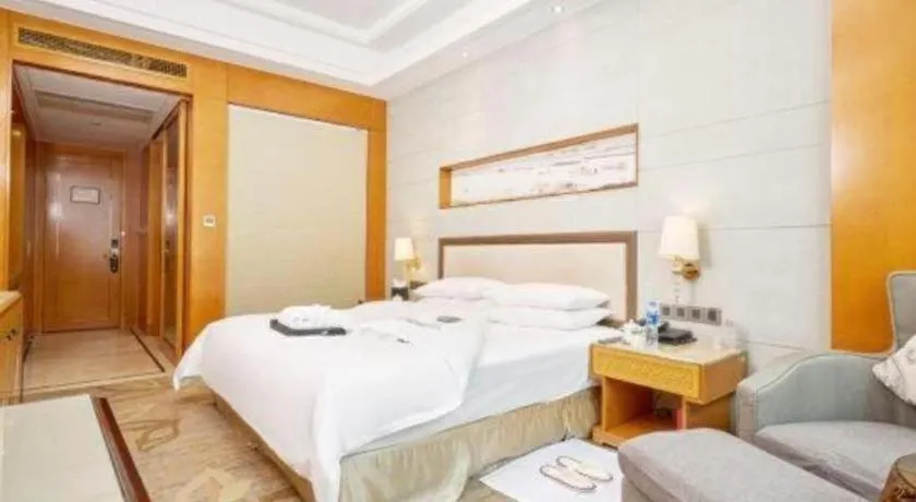 Bed in Mingdu Ziwei Garden Hotel